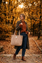 Load image into Gallery viewer, Sac cabas velours Milena
