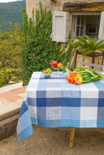 Charger l'image dans la galerie, Nappe – Jacquard water résistant Sisteron
